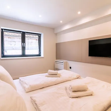 Luxury Terrazza Sette بيت ضيافة 3*