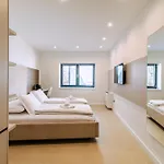 Luxury Terrazza Sette Guest house 3*